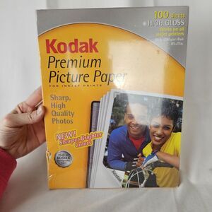 Kodak Premium Picture Paper Ink Jet Prints 100 Sheet 8.5 x 11 High Gloss  ~NEW ~